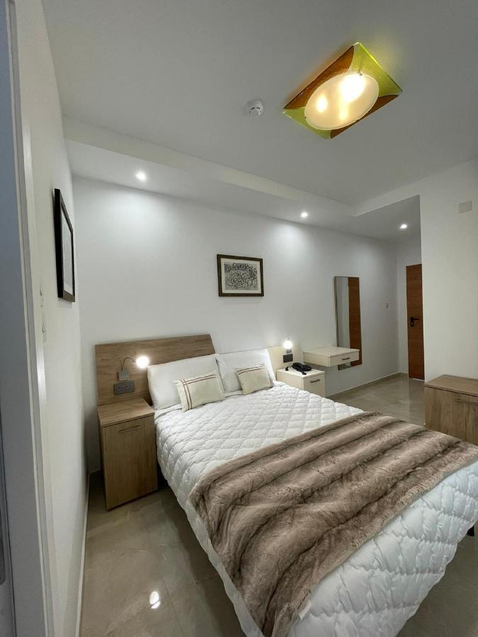 La Reggia Seaview Guesthouse Marsaxlokk Exterior foto